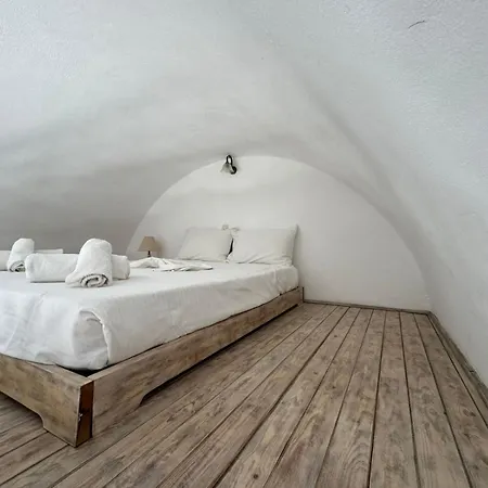 Agnadi View Aparthotel