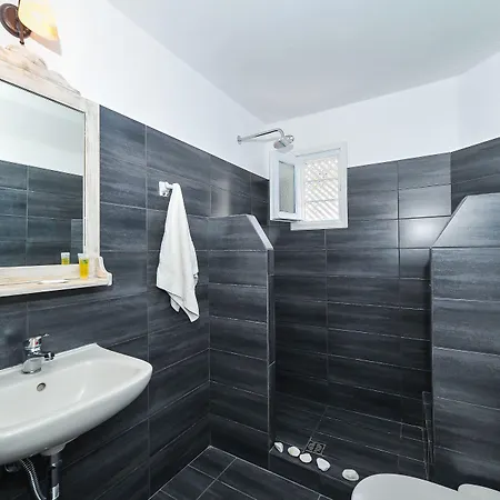 Agnadi View 4*