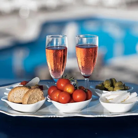 Aparthotel Agnadi View Oia (Santorini)