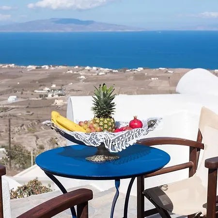 Agnadi View Oia (Santorini)