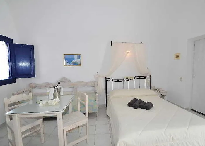 Apart Otel Agnadi View Oia